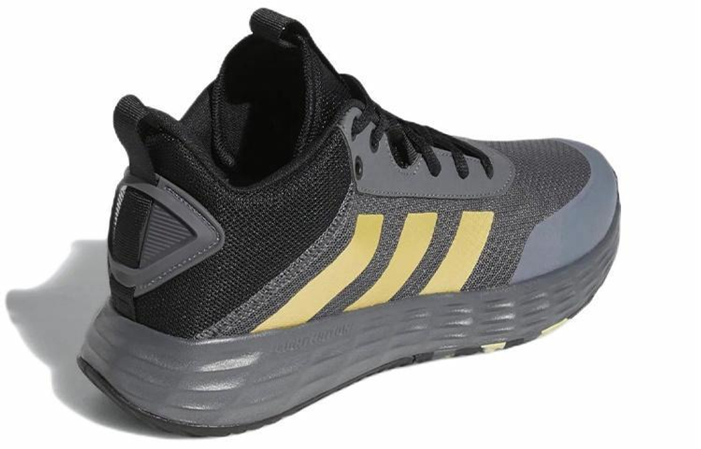 Кроссовки Adidas Ownthegame