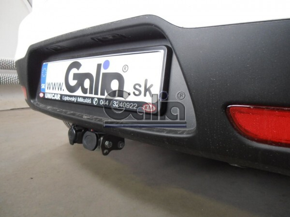 Фаркоп оцинкованный Galia K037C для Kia Rio III хетчбек/седан 2011-2017(паспорт и сертификат в комплекте)(без электрики)