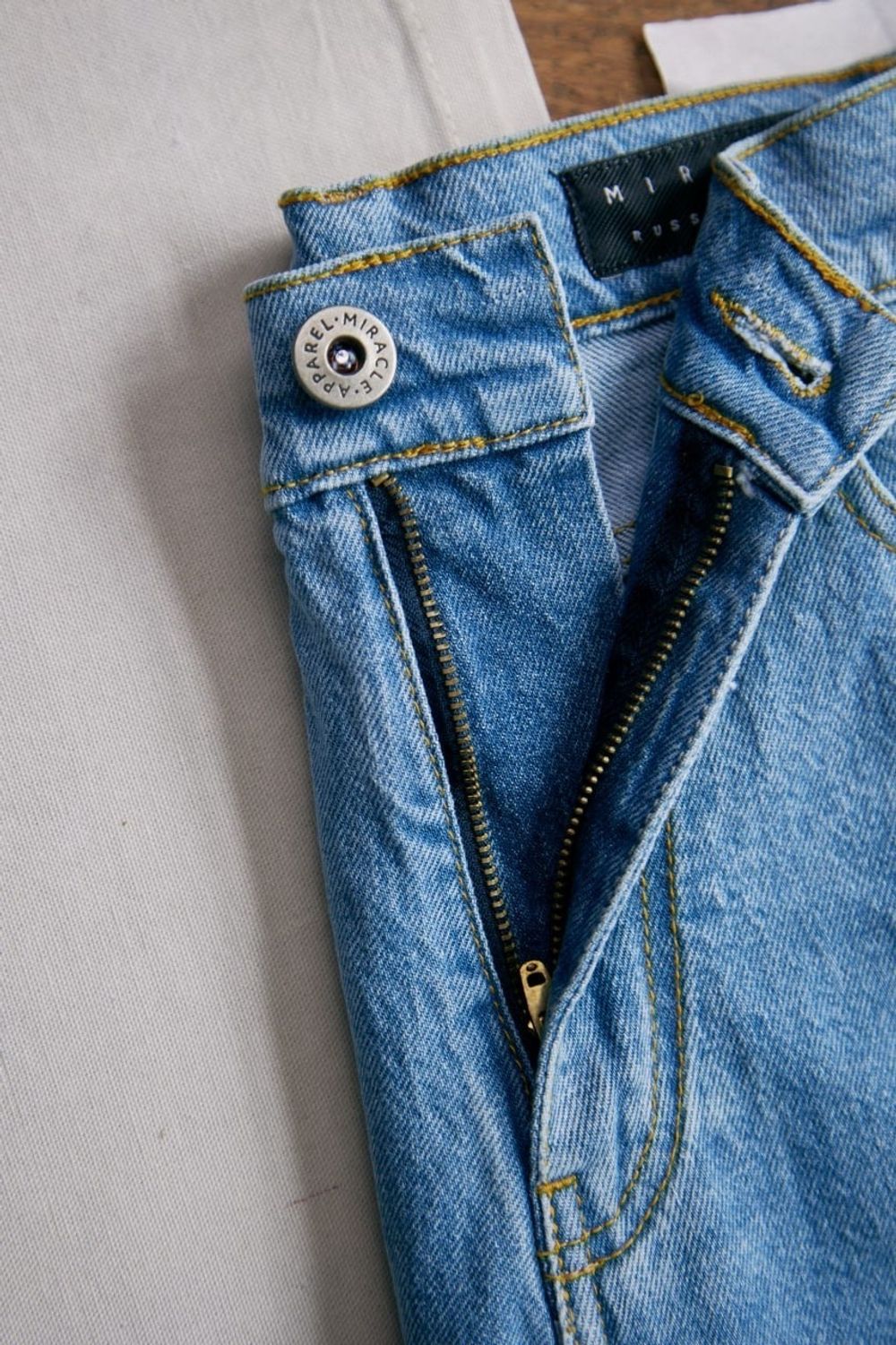 Джинсы Miracle Apparel 2355 Slim Straight женские light blue