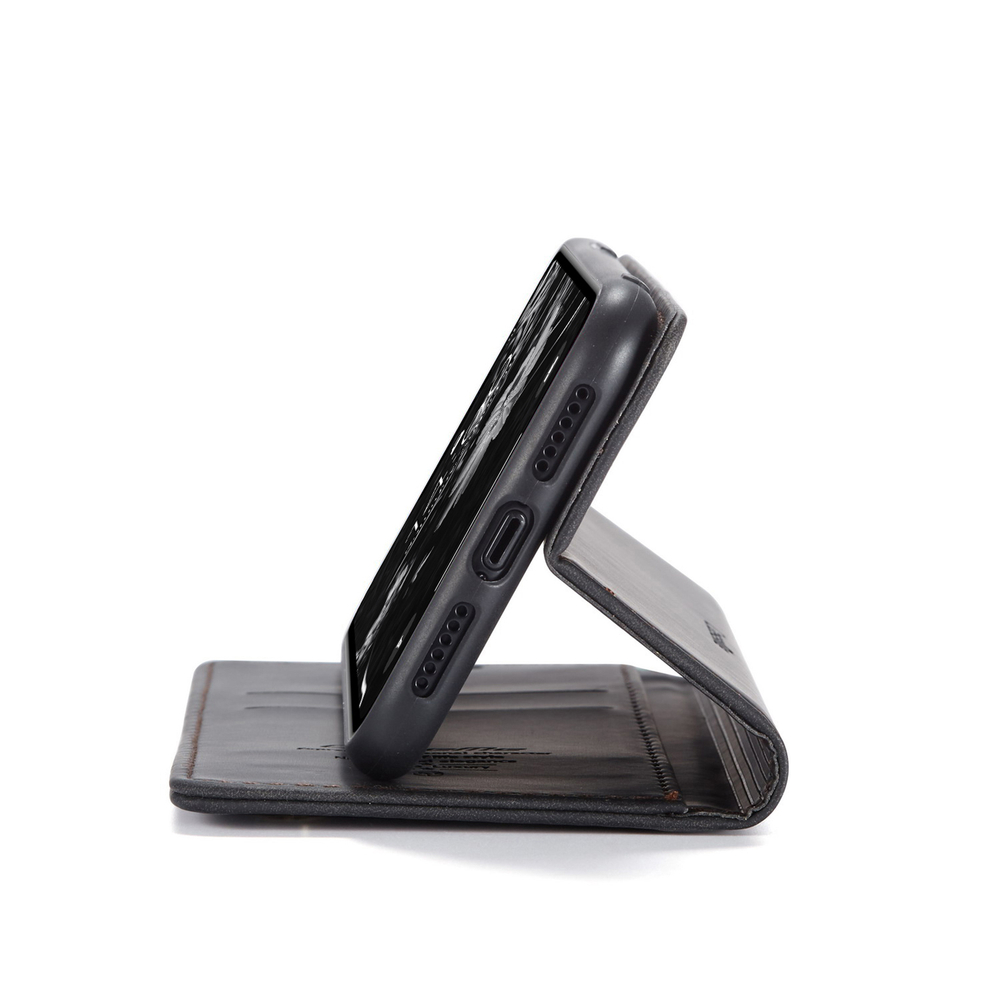 Чехол-книжка CaseMe Matte iPhone 11