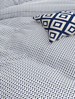 Ткань для постельного белья, Вязание (синее), перкаль, опт (цена за один погонный метр) продается в рулонах от 50 - 80 метров.