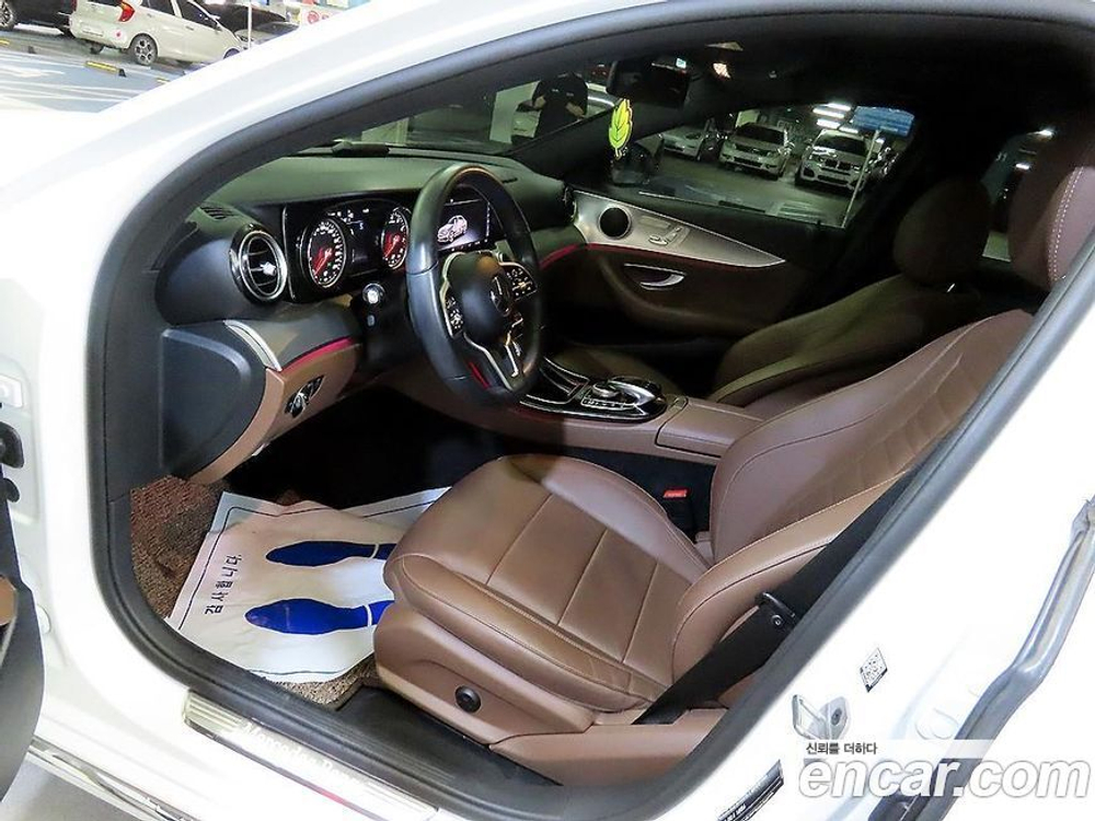 Mercedes-Benz E-Class W213 E300 Avangarde (10.2019)