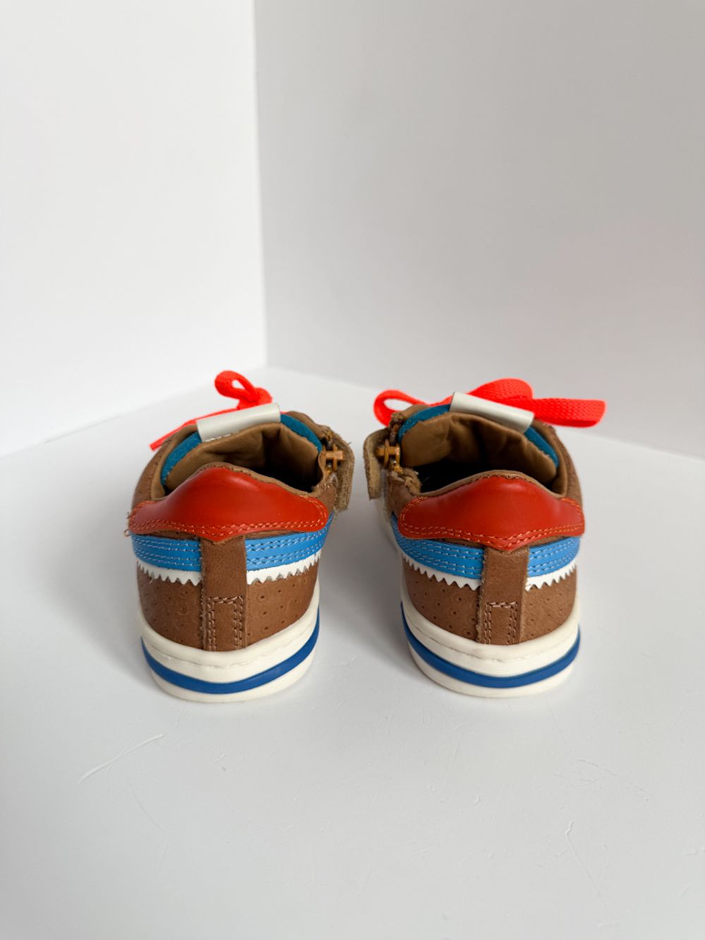 Кожаные кеды LeOph, 22,5