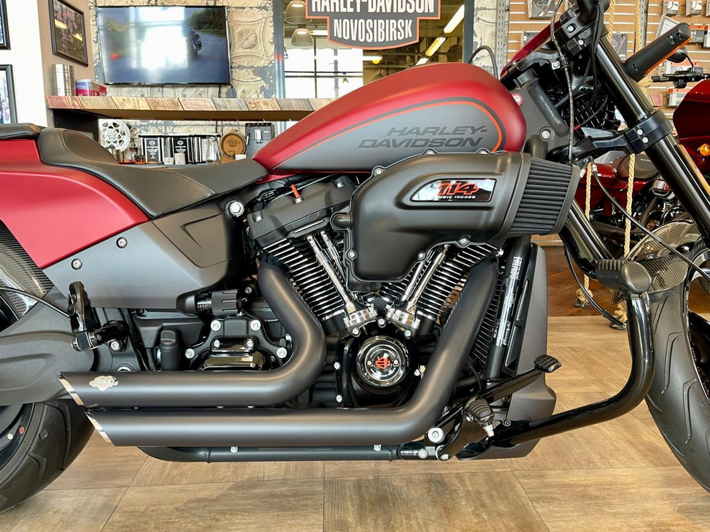 Harley-Davidson Softail FXDR 114