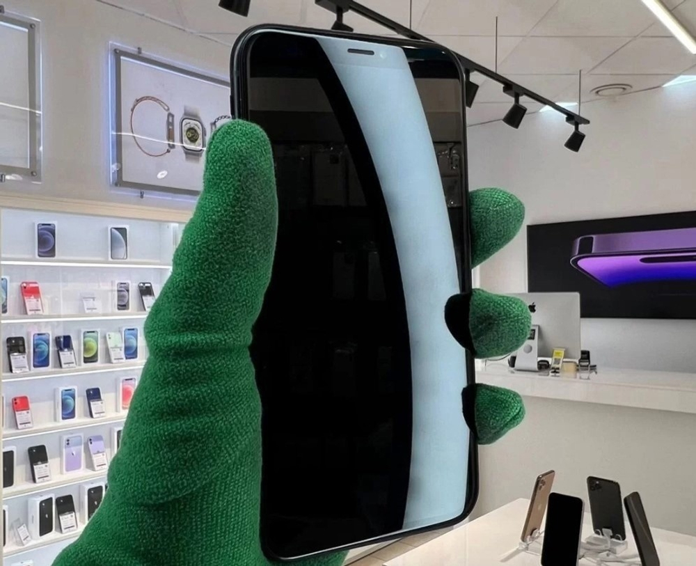 iPhone XR, 64 ГБ б/у