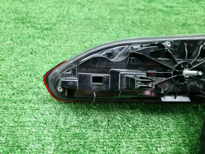 Фонарь левый внутренний BMW X4 G02 (2018-н.в.)