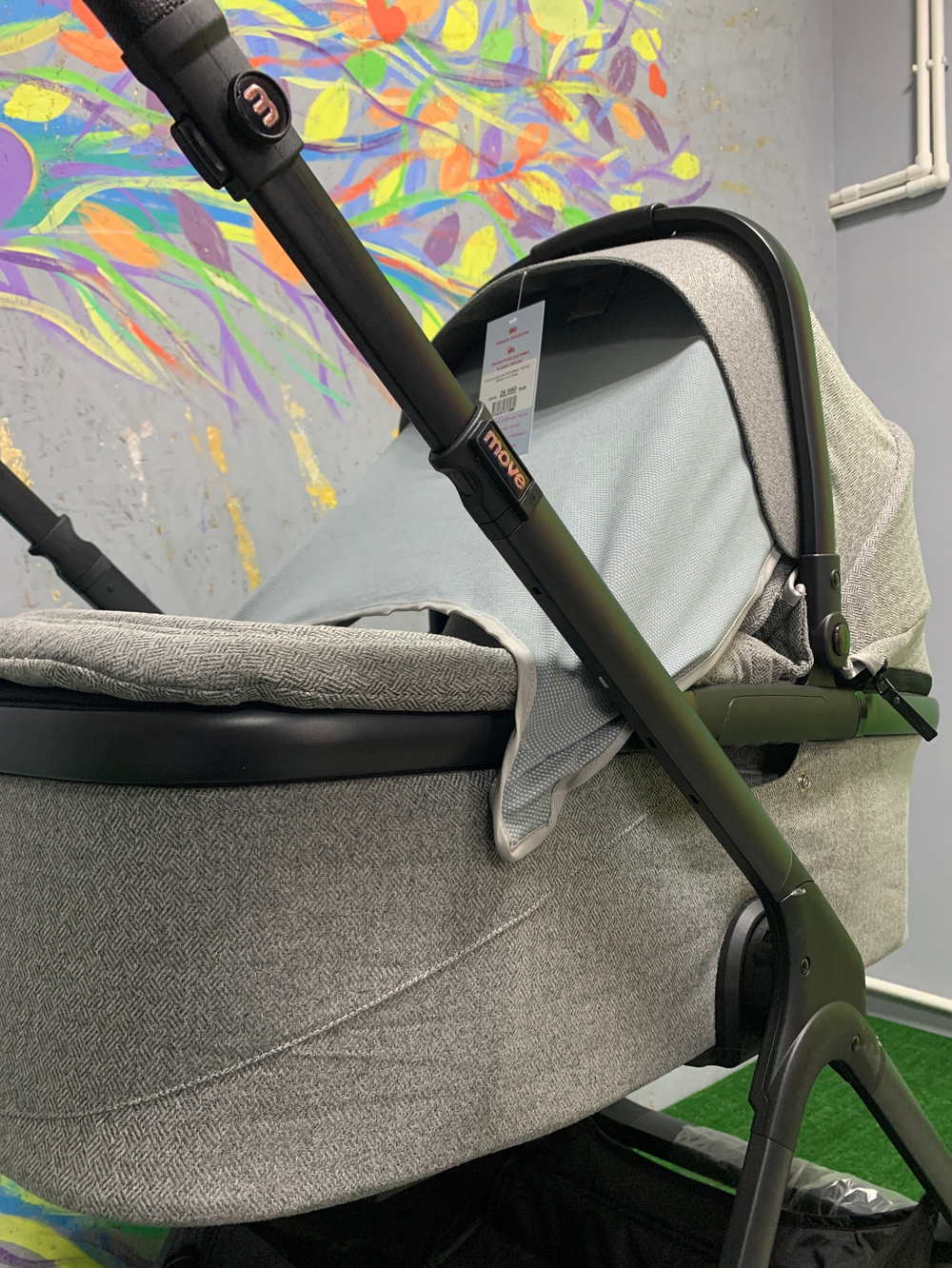 Коляска детская MOWBaby "MOVE" MB401 2 в1 Silver