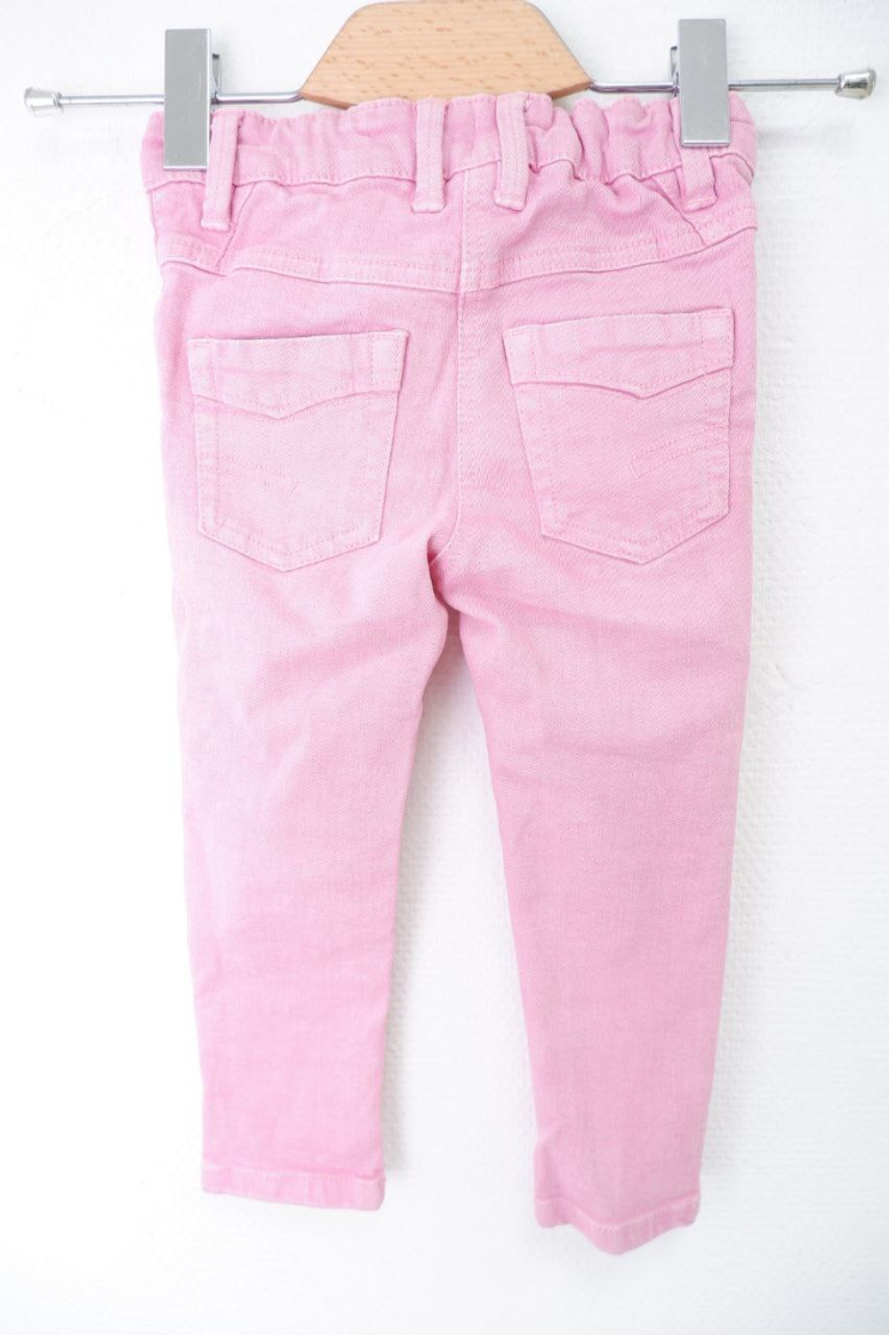 Джинсы Next розового цвета на 2-3 года