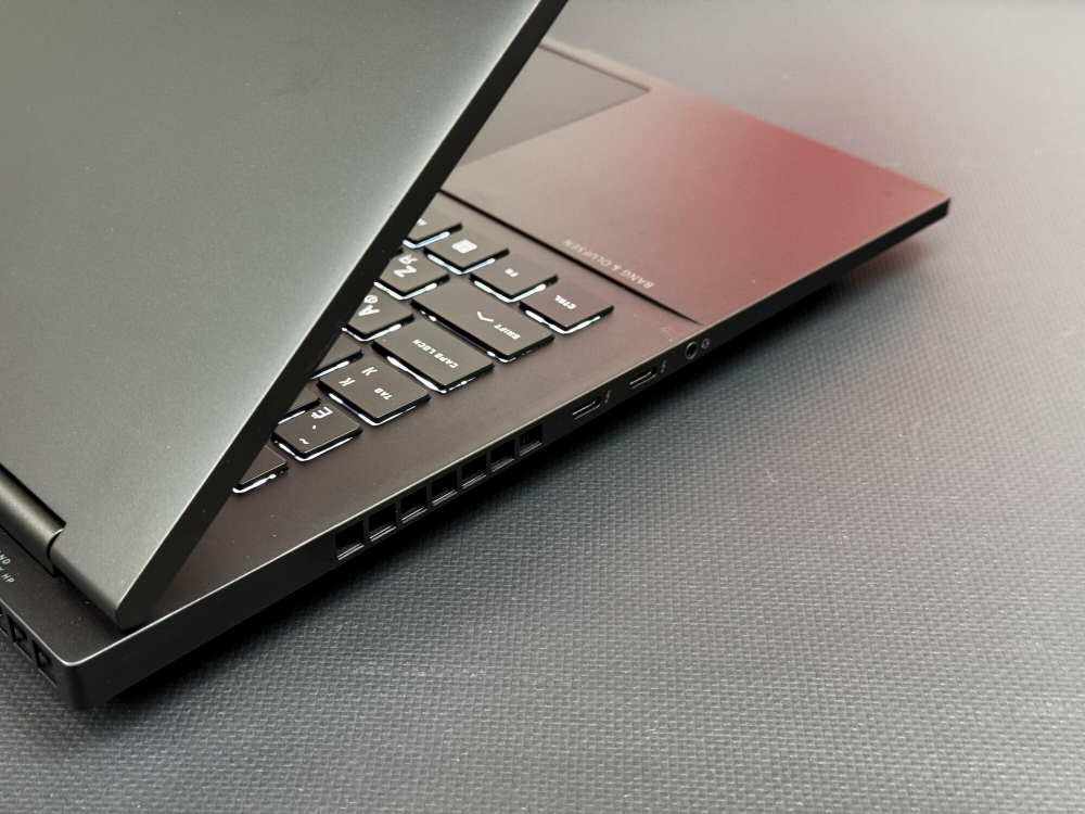 Игровой ноутбук HP Omen Intel Core i7-13650HX RTX 4070 8GB 16GB 1TB 2.5K 240Hz Win11 Русско-Английская клавиатура