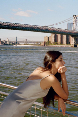 ZARA АТЛАСНОЕ ПЛАТЬЕ АСИММЕТРИЧНОГО КРОЯ С КРУЖЕВОМ, ТЕМНО-БЕЖЕВЫЙ