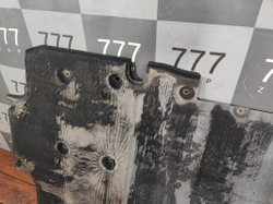 Пыльник (защита) двигателя Audi A6 (C8) 18-нв Б/У Оригинал 4K0863821J