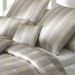 Наволочка 50x70 JOOP! Cornflower Squares бежевая Германия