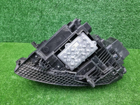 Фара правая Geely Tugella (2019-2024) LED