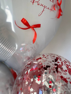 Композиция из воздушных шаров для жены красный/белый бантики  №1266