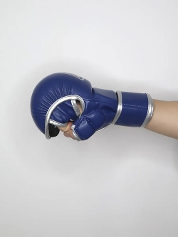 Перчатки для ММА