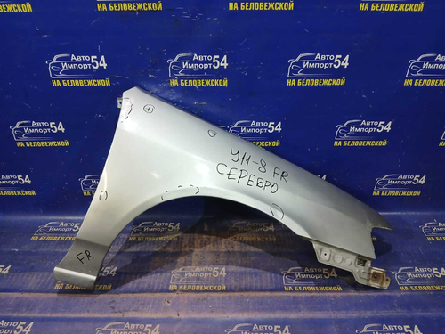 Крыло переднее правое NISSAN AD 2001