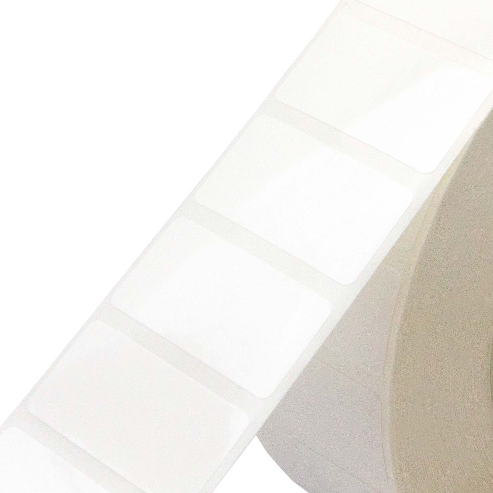 Этикетка 100х73,5 в рулоне, усиленный адгезив, химстойкий, полиэстер белый матовый