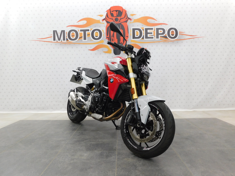 BMW F900R 037580