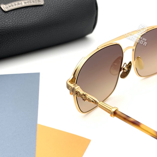 Солнечные очки Chrome Hearts