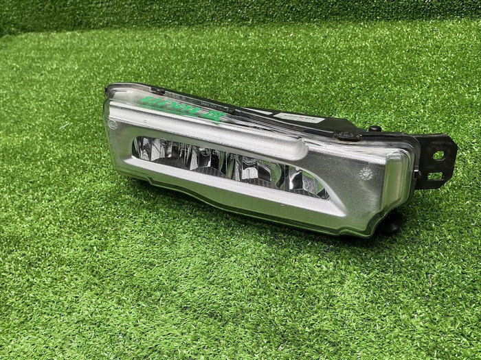 ПТФ правая BMW X5 G05 (2018-2023)