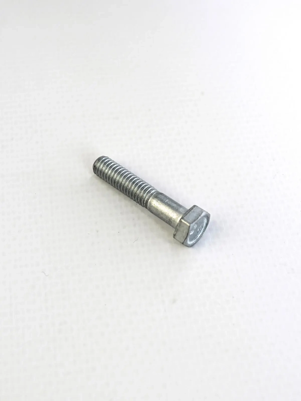 Болт М6*30 8.8