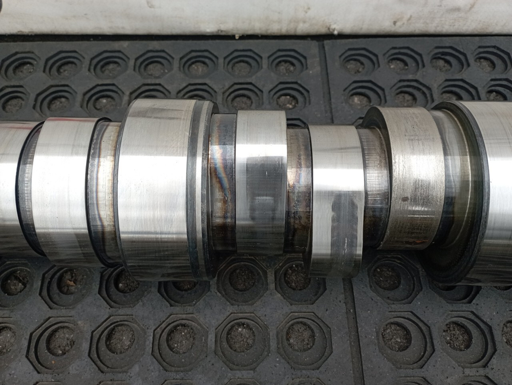 Распредвал (под шлифовку)