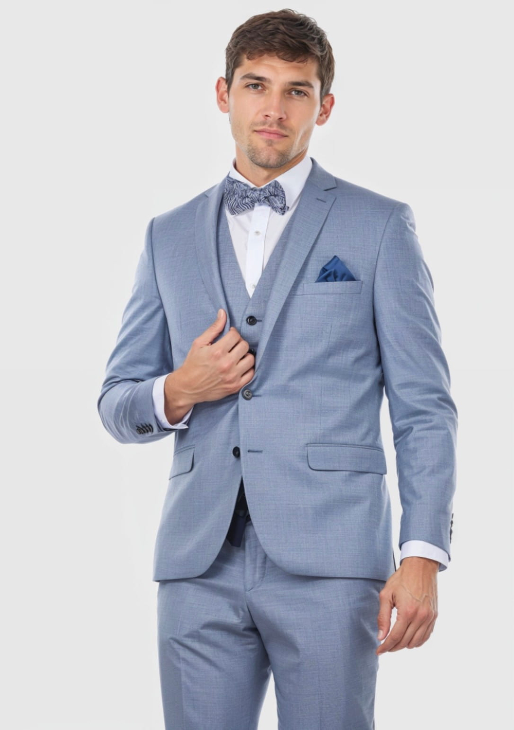 Мужской костюм тройка (светло-синий) А101