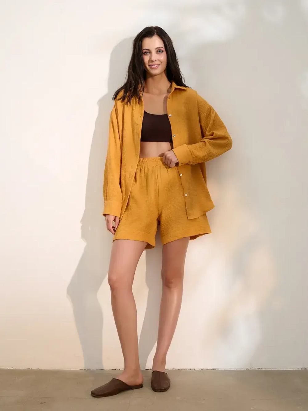 Костюм - пижама с шортами из муслина домашний оверсайз