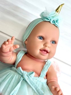 Кукла Berjuan виниловая 38см Andrea (3135)