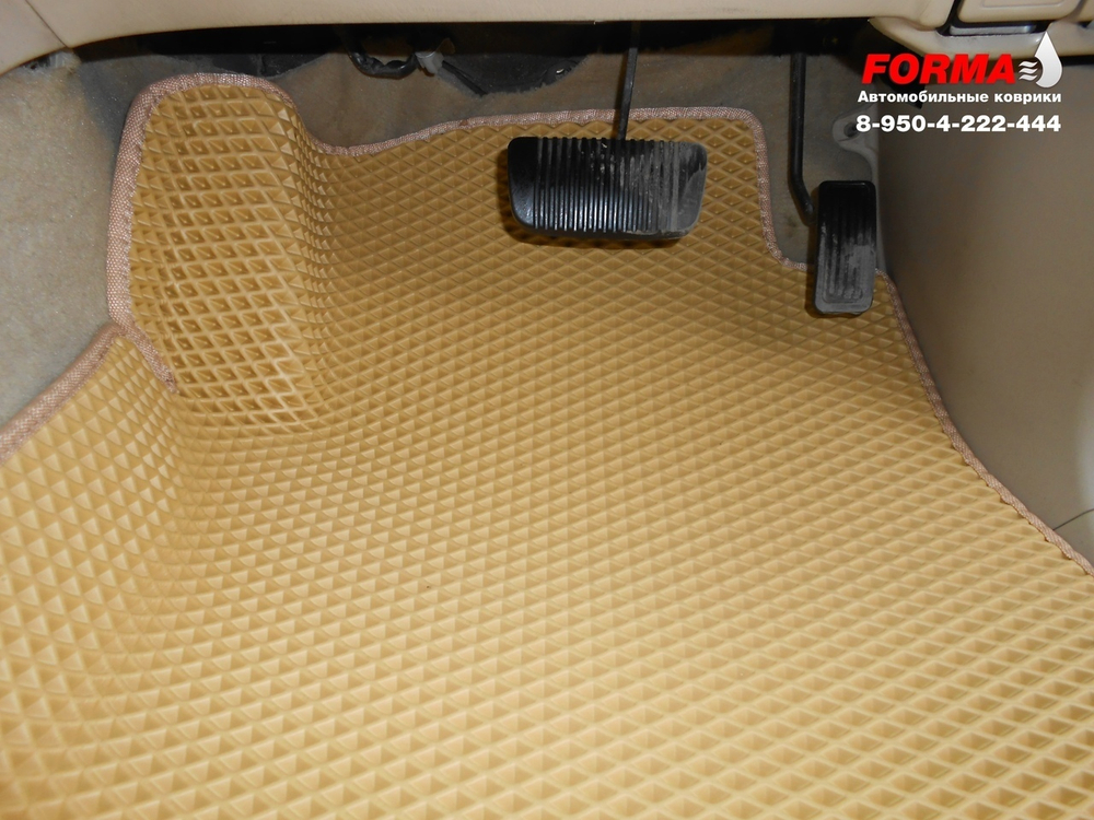 Toyota Land Cruiser Cygnus J100 (12.1998 - 06.2007) правый руль
