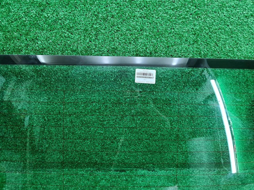 Стекло крышки багажника Renault Laguna 3 (07-15)