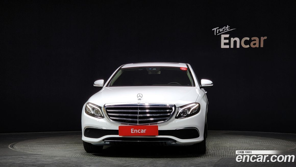 Mercedes-Benz E-Class W213 E220d 4MATIC Exclusive (06.2020)