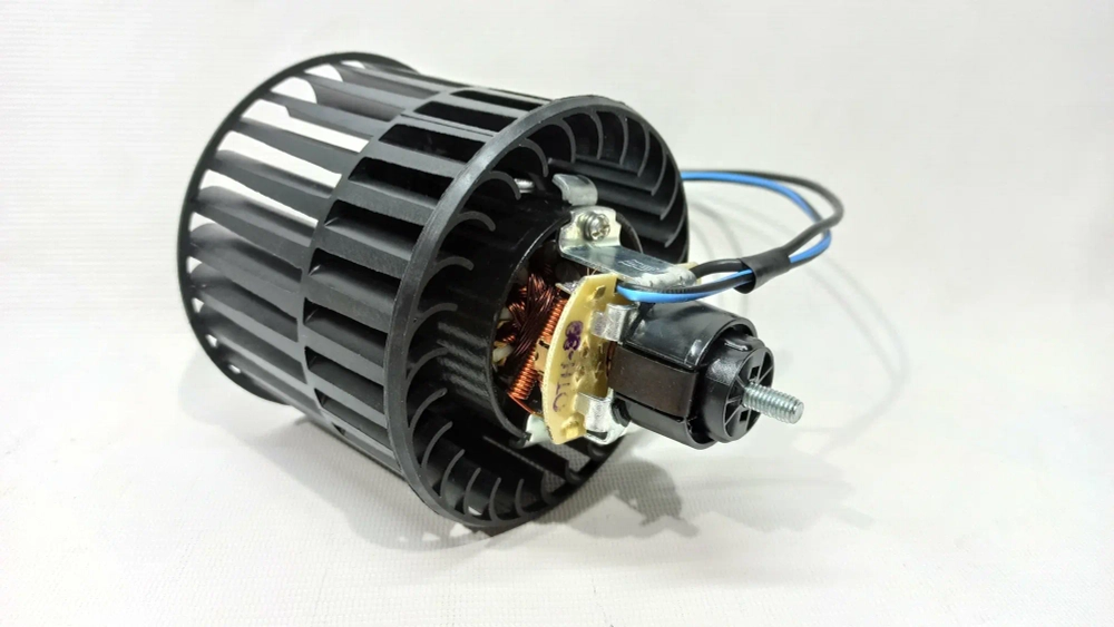 Мотор отопителя Нива Легенд/Урбан/Бронто. Работает тихо с высоким качеством!