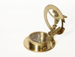 Nautical Морской компас в деревянном футляре