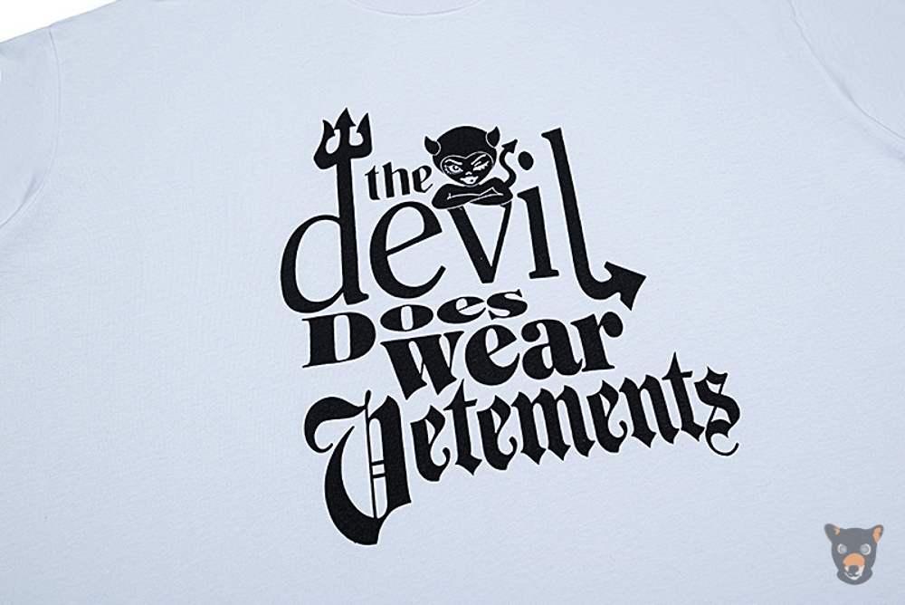 Футболка Vetements "Devil does wear Vetements"
