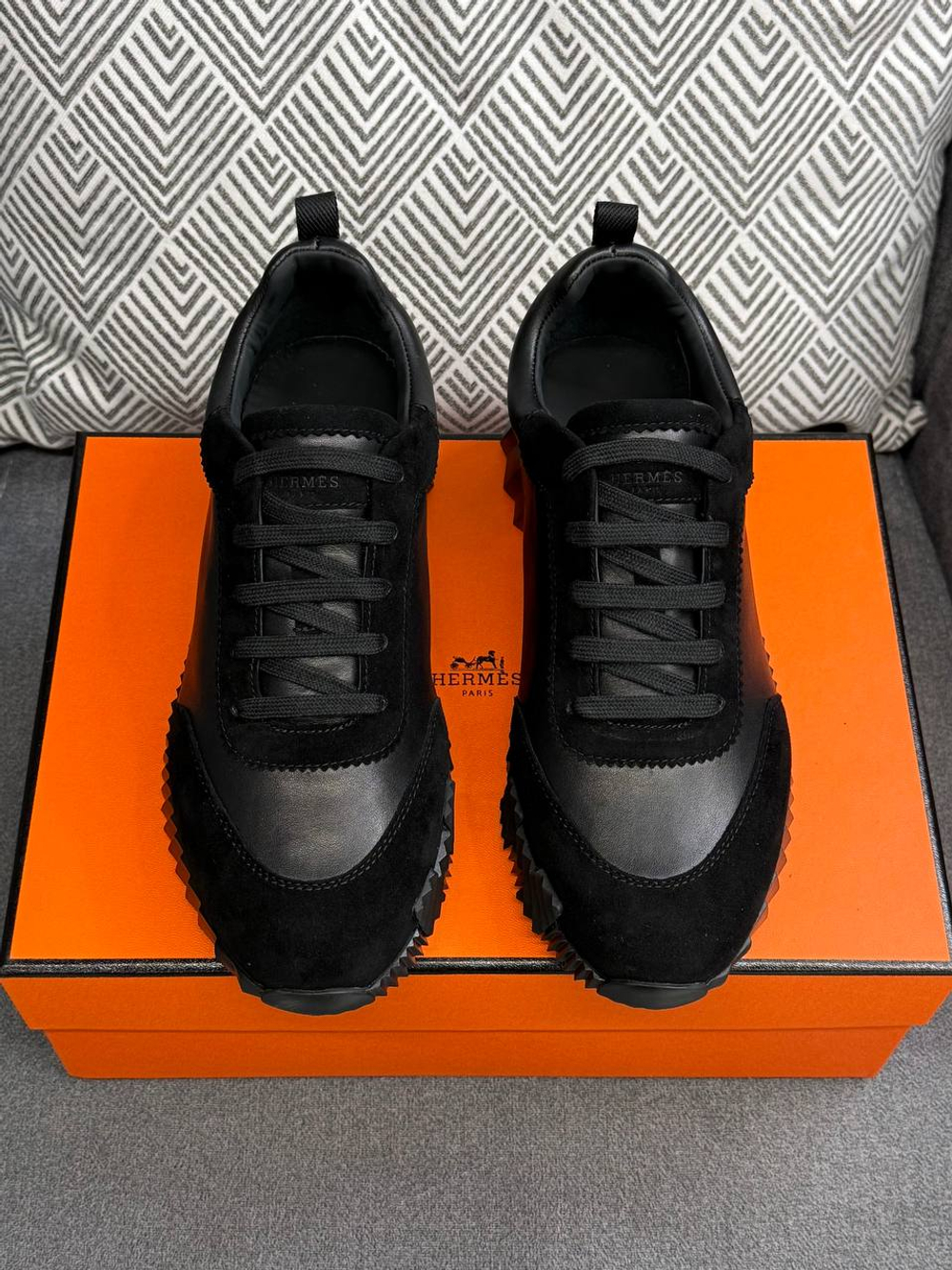 Кроссовки Hermes