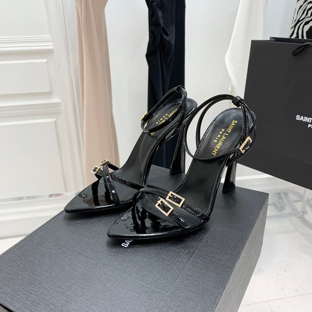 Saint Laurent Pumps