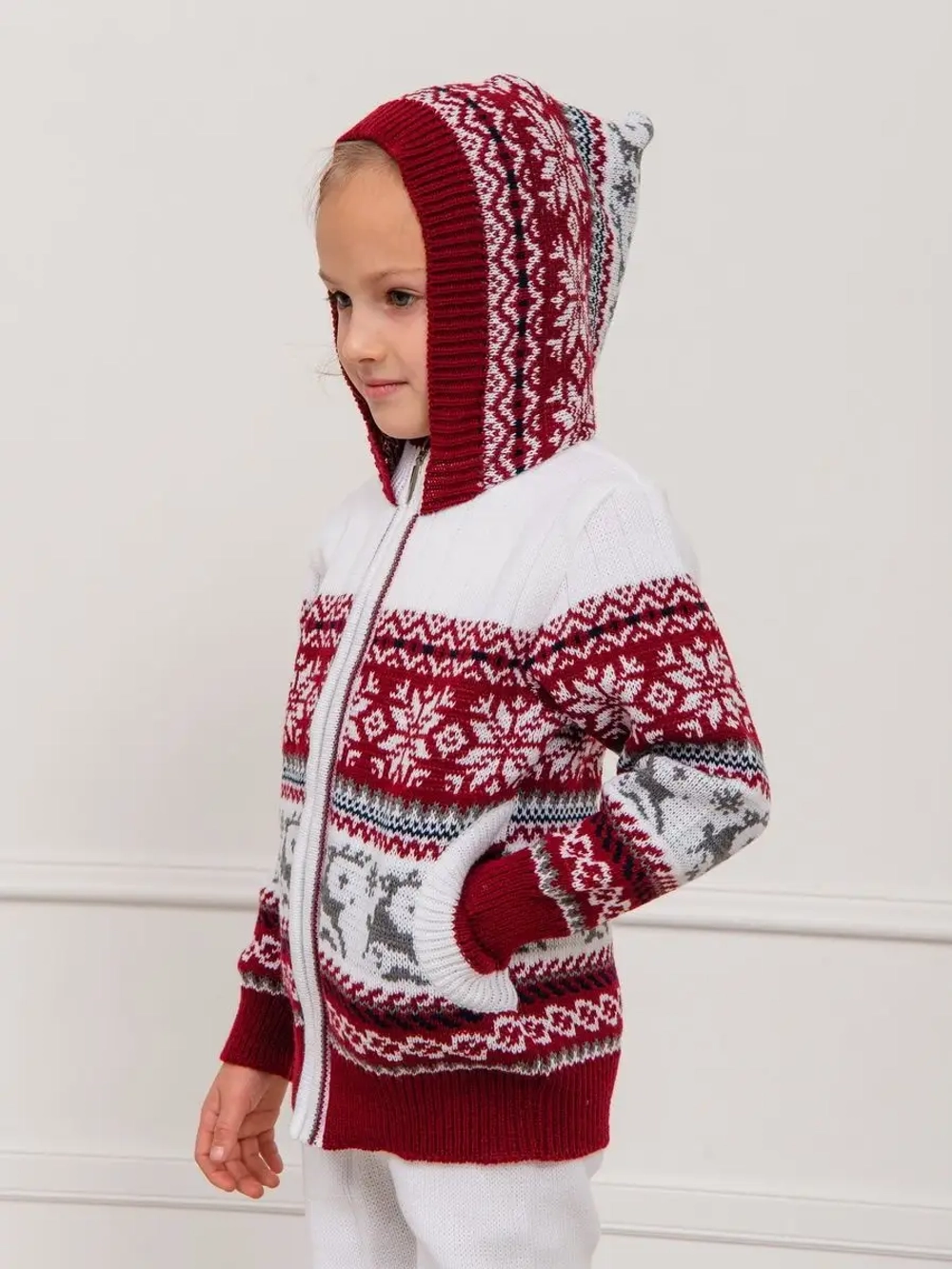 Кофта вязаная на молнии