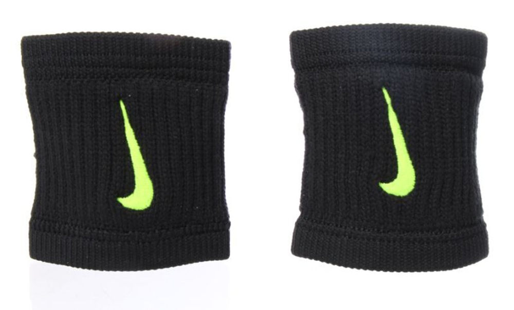 Nike Dri Fit Reveal Wristbands