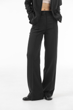 Костюм жакет и брюки со стрелками