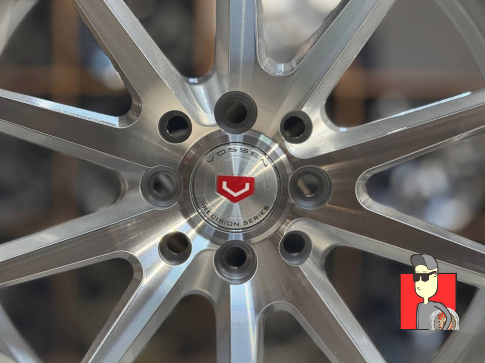 Комплект дисков Vossen VFS-1 17x7.5 et35 4x100/4x114.3