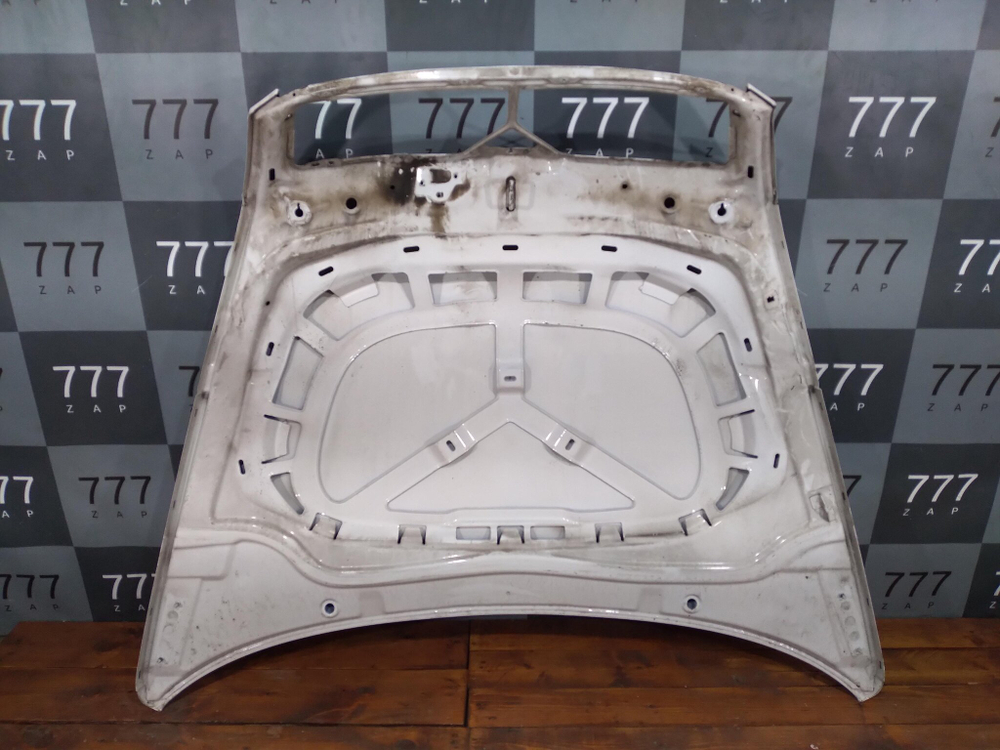 Капот Skoda Octavia 2 A5 2004-2013 б/у оригинал 1Z0823031B