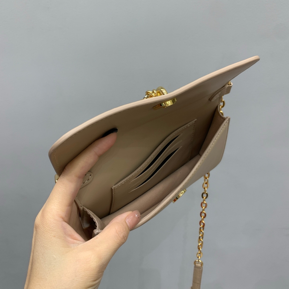 Louis Vuitton Wallet On Chain LV Bloom