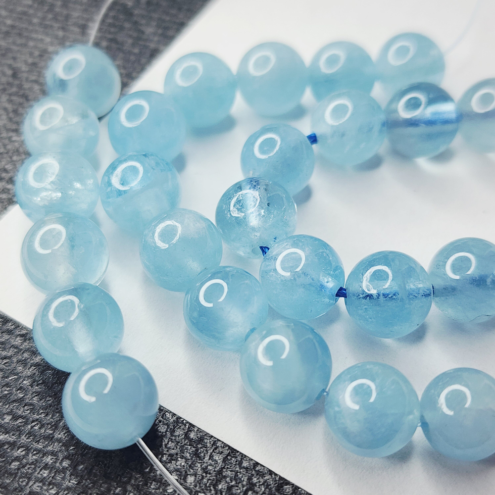 Аквамарин, природный, высокое качество, шар ~ 8мм, штучно