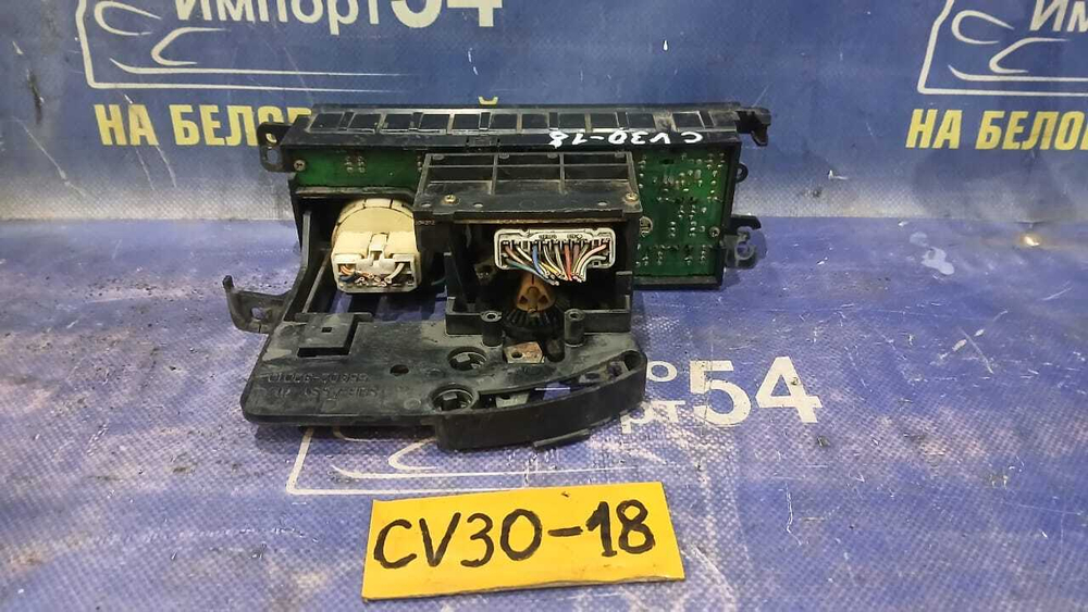Блок управления климат-контролем TOYOTA CAMRY 1992