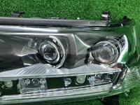 Фара левая Toyota Land Cruiser 200 (2015-2021) LED Black