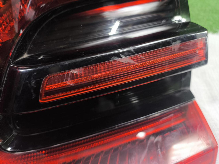 Фонарь правый внутренний Porsche Macan 95b (14-18)