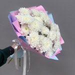 Букет из 5 белых кустовых хризантем