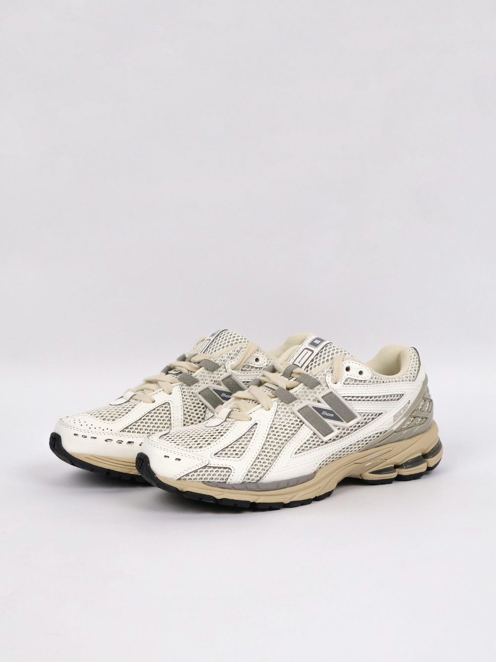New Balance 1906R White Grey Cream