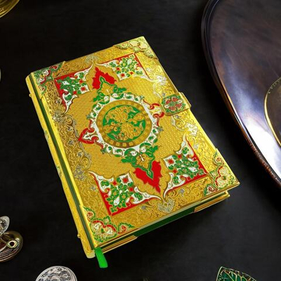 Коран с эмалью